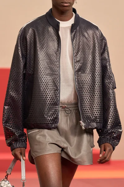 Look 98